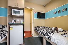 Astray Motel