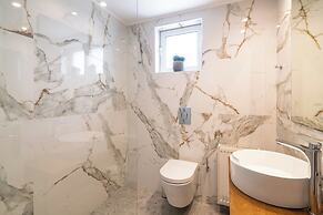 Armonia Studios & Apartments