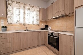 Armonia Studios & Apartments