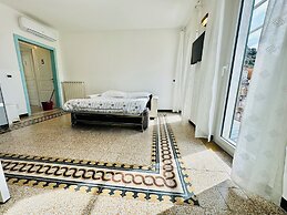 Giovanni Rooms Manarola