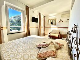Giovanni Rooms Manarola