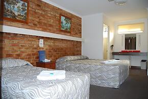 Avocado Motor Inn