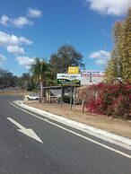 Avocado Motor Inn