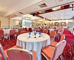 Drayton Manor Hotel