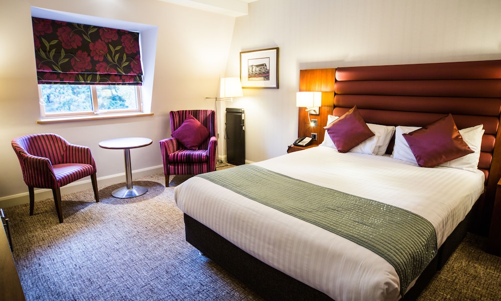 Drayton Manor Hotel