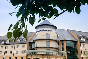 Drayton Manor Hotel