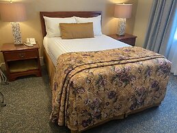 Kingston Hotel