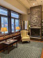 Kingston Hotel