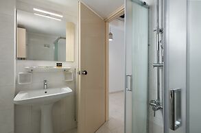 Artemis Apartments