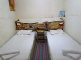 Amazon Antique