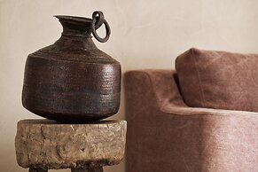 Naxian Collection