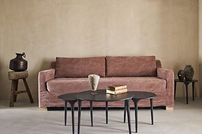 Naxian Collection
