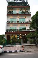 Hotel Forest Green