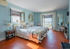 LA TARTANA HOTEL BOUTIQUE