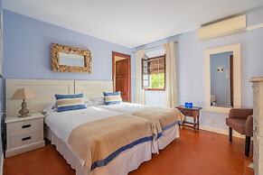 LA TARTANA HOTEL BOUTIQUE