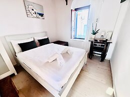 Studio Eleni