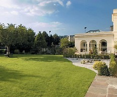 The Ayrlington