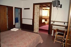 Hotel Chbat