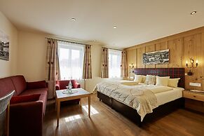 Hotel Adler
