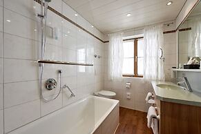 Hotel Adler