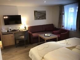 Hotel Adler