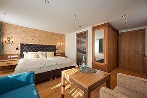 Hotel Adler