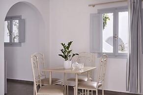 Makris Beach Hotel