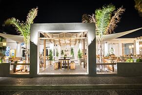 Makris Beach Hotel