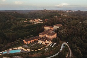 Borgo Di Colleoli Resort