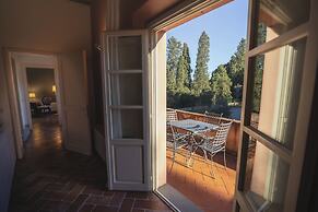 Borgo Di Colleoli Resort