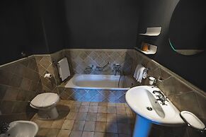 Borgo Di Colleoli Resort