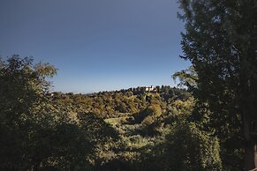 Borgo Di Colleoli Resort