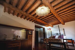 Borgo Di Colleoli Resort