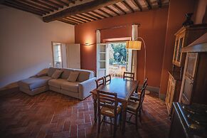 Borgo Di Colleoli Resort