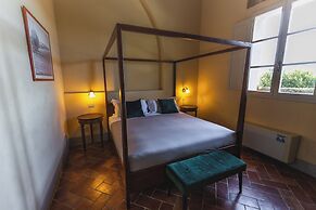 Borgo Di Colleoli Resort