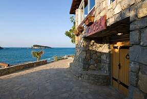 Hotel R