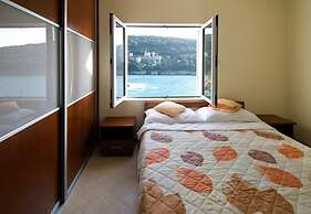 Hotel R