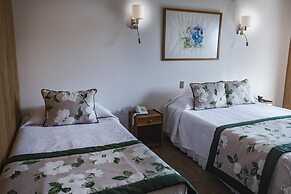Taha Tai Hotel