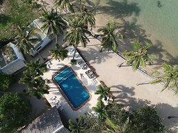 Lime & Soda Beachfront Resort