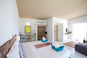 Lime & Soda Beachfront Resort