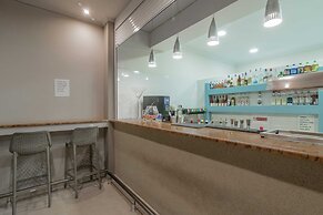 Karras Hotel