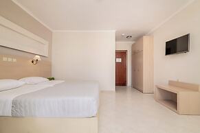 Karras Hotel