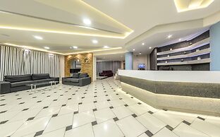 Karras Hotel