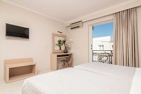 Karras Hotel
