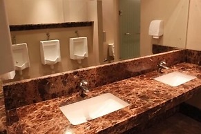 Grand Sakura Hotel