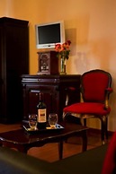 Andromeda Suites