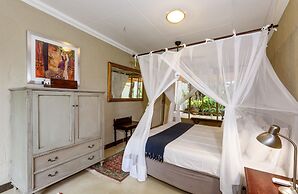 Khaya Ndlovu Safari Manor