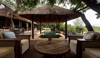 Khaya Ndlovu Safari Manor