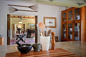 Khaya Ndlovu Safari Manor