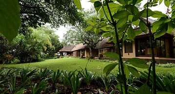 Khaya Ndlovu Safari Manor